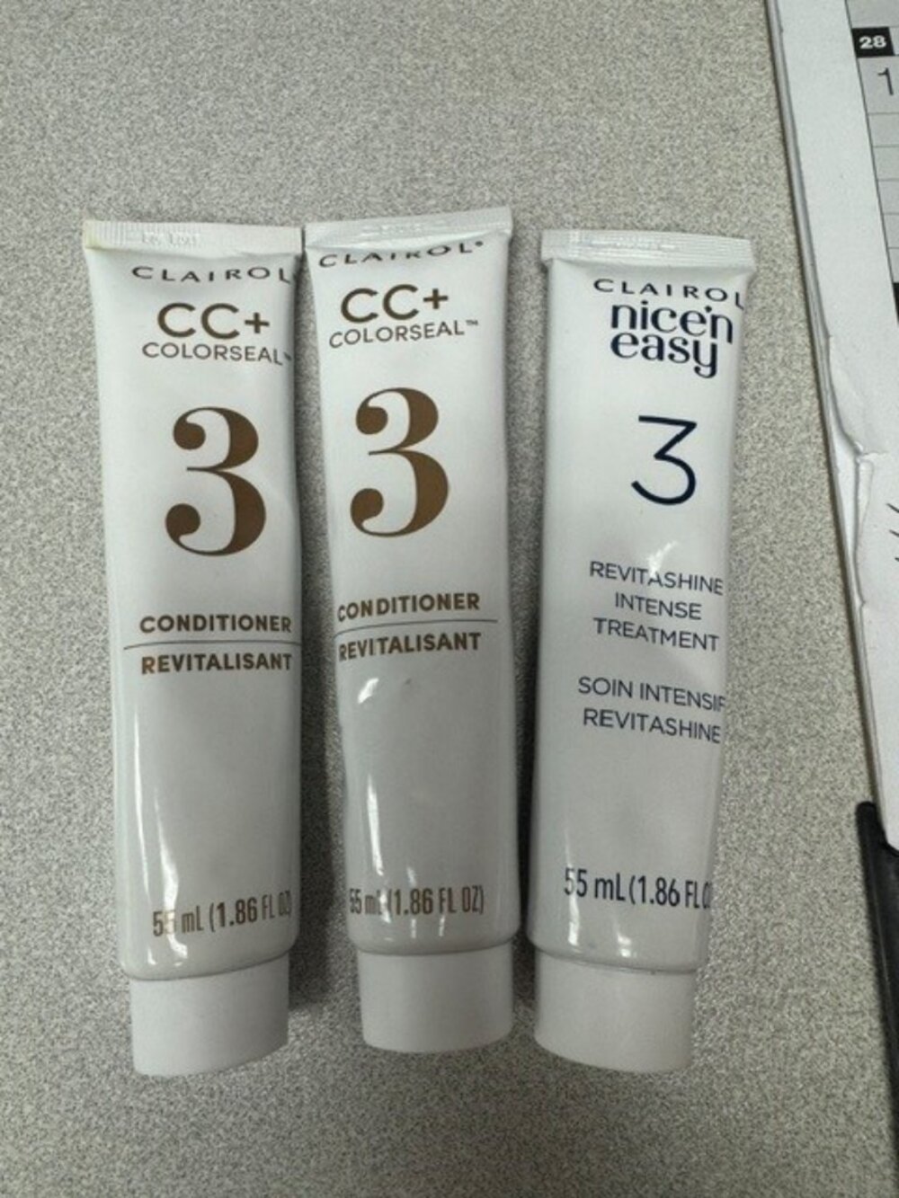 2 Clairol Conditioner Nice N' Easy CC+ Colorseal + 1  Intense Treatment